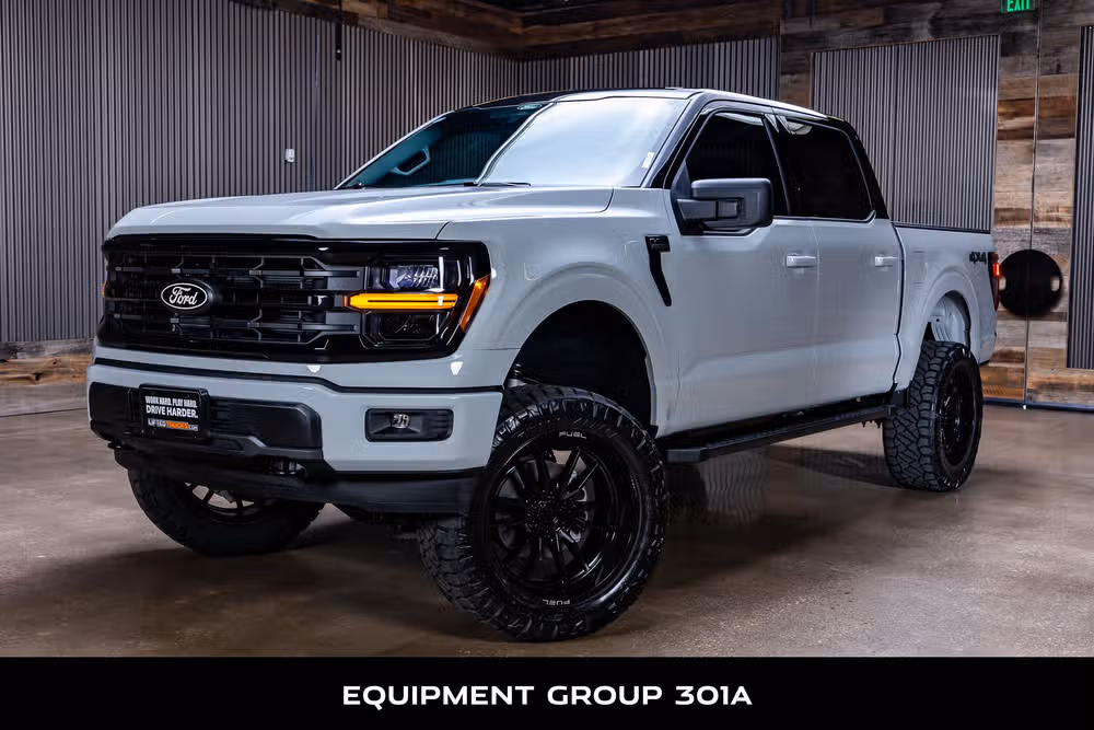 2026 Ford F-150 XLT SuperCrew Image 5