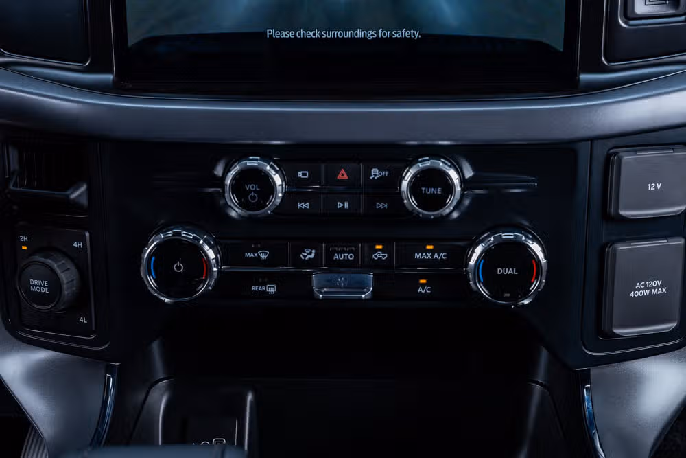 2026 Ford F-150 XLT SuperCrew Image 26