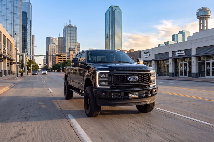 2024 Ford F-250 Super Duty Lariat Crew Cab Image 41