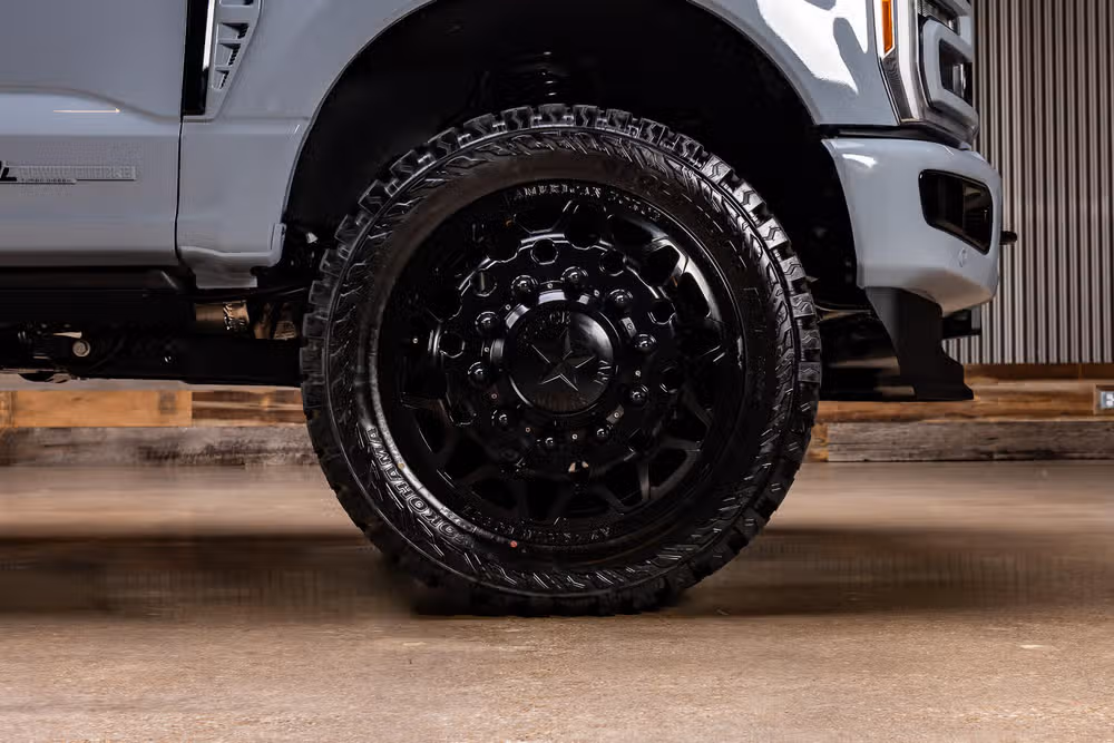 2026 Ford F-350 Super Duty Platinum Crew Cab Image 12