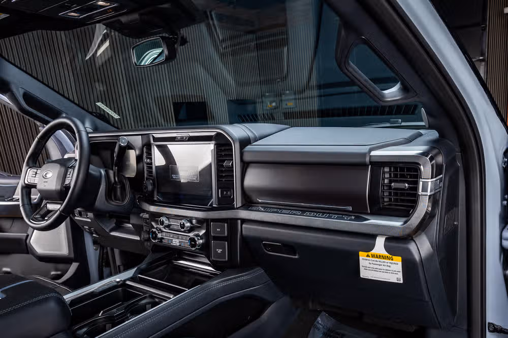2026 Ford F-350 Super Duty Platinum Crew Cab Image 18