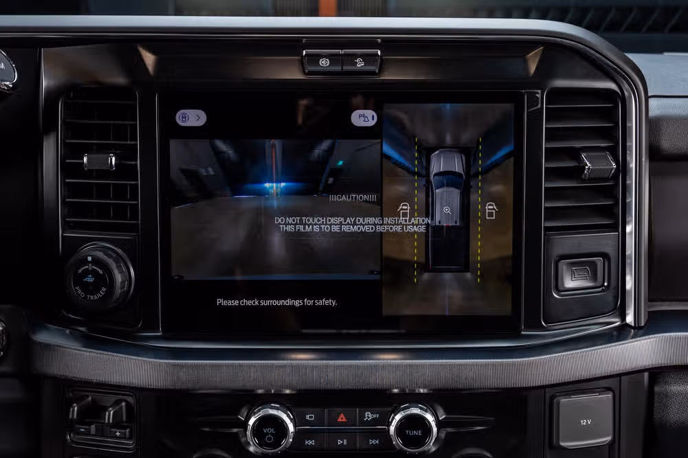 2026 Ford F-350 Super Duty Platinum Crew Cab Image 27