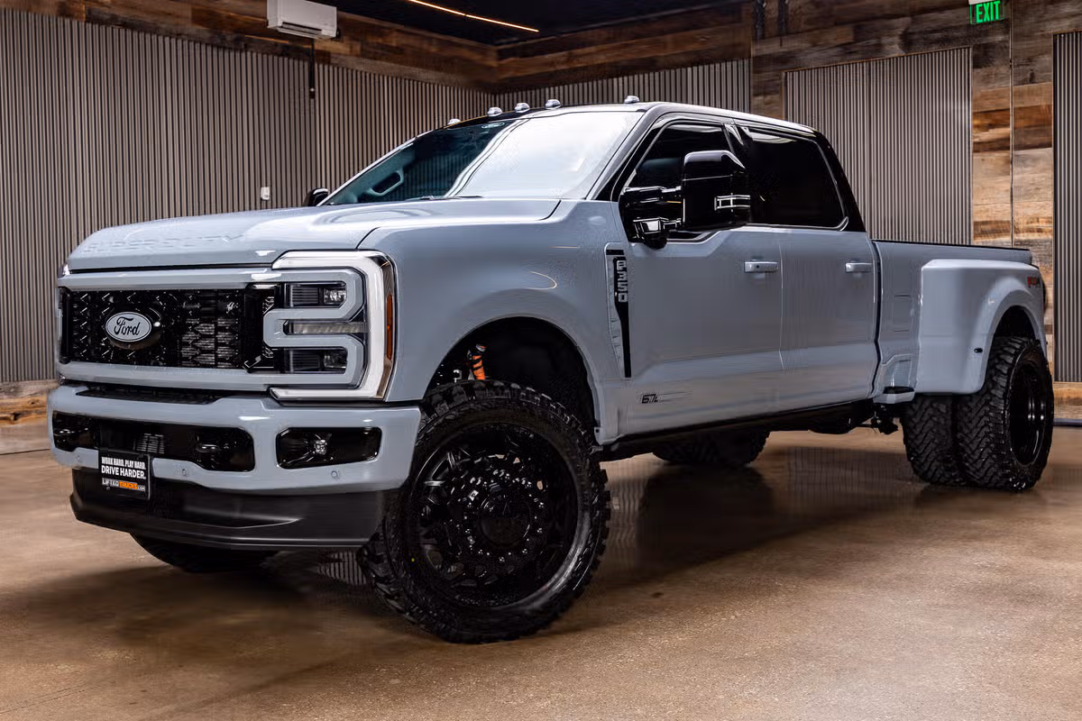 2026 Ford F-350 Super Duty Platinum Crew Cab