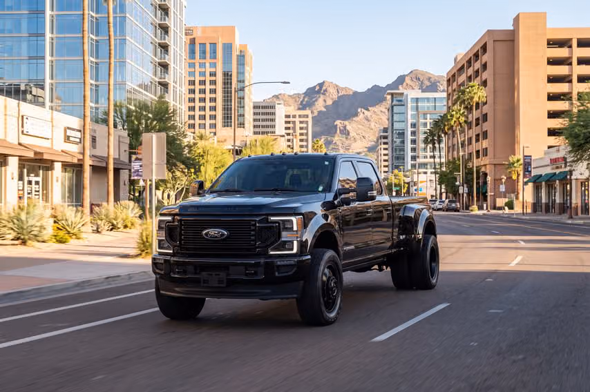 2026 Ford F-450 Super Duty Platinum Crew Cab Image 35