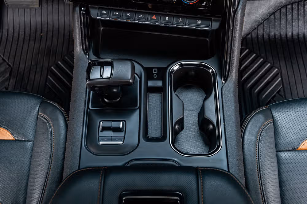 2022 GMC Sierra 1500 AT4 Crew Cab Image 28