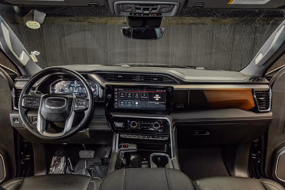 2025 GMC Sierra 1500 Denali Reserve Crew Cab Image 14