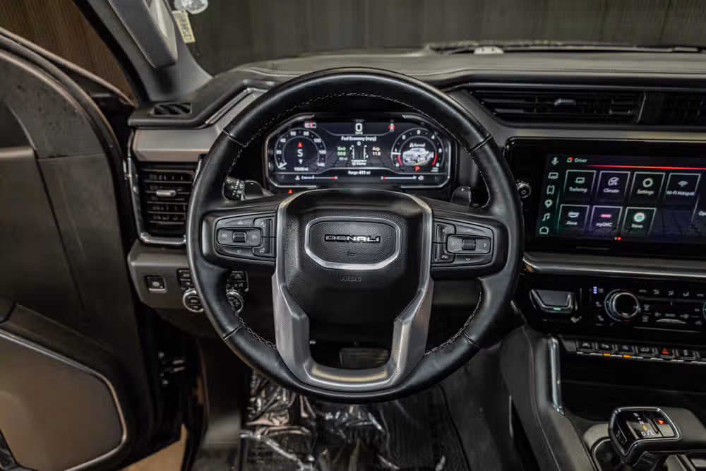 2025 GMC Sierra 1500 Denali Reserve Crew Cab Image 15