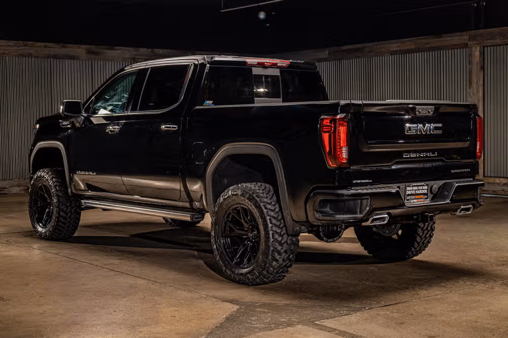 2025 GMC Sierra 1500 Denali Reserve Crew Cab Image 7