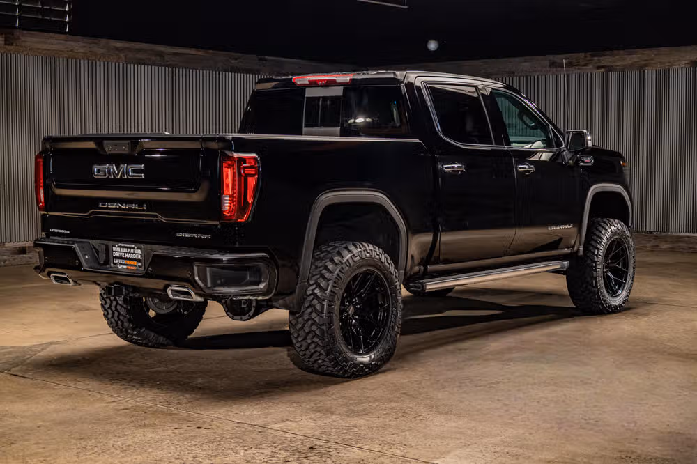 2025 GMC Sierra 1500 Denali Reserve Crew Cab Image 10