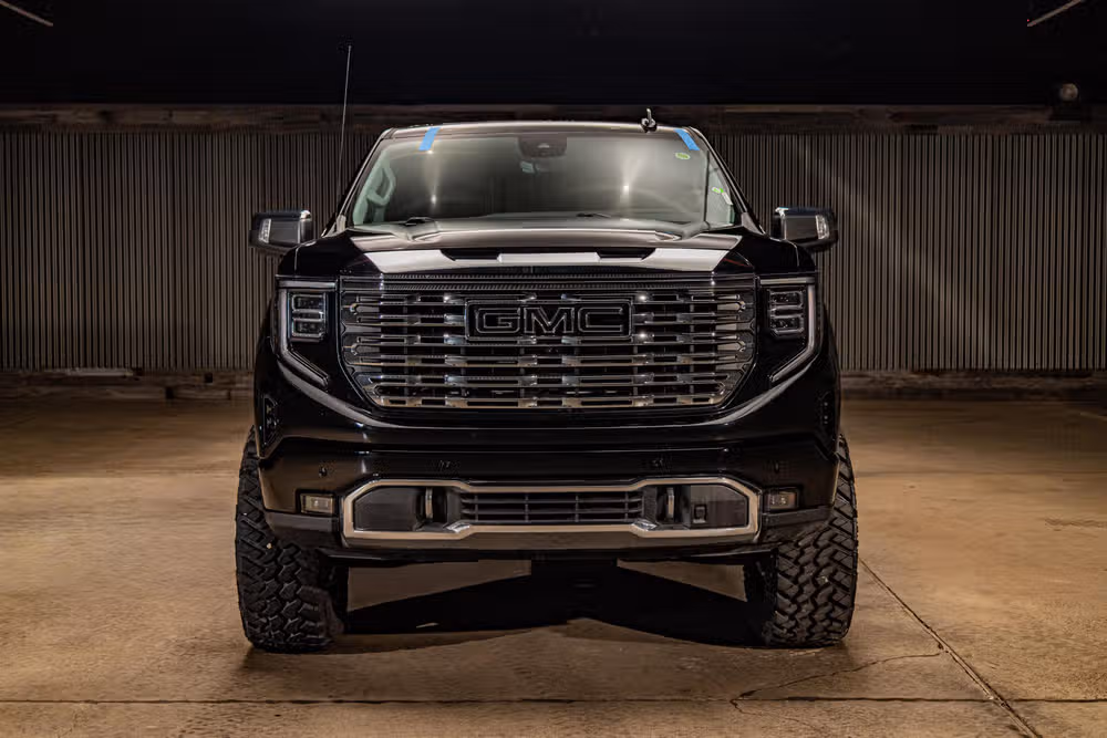 2025 GMC Sierra 1500 Denali Reserve Crew Cab Image 4