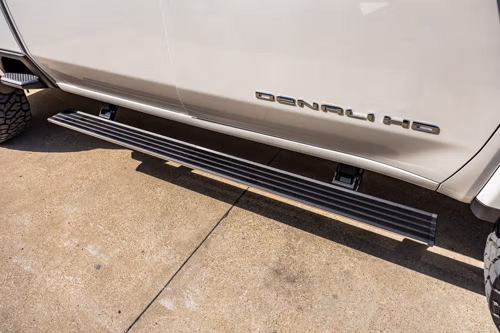 2025 GMC Sierra 2500HD Denali Ultimate Crew Cab Image 13