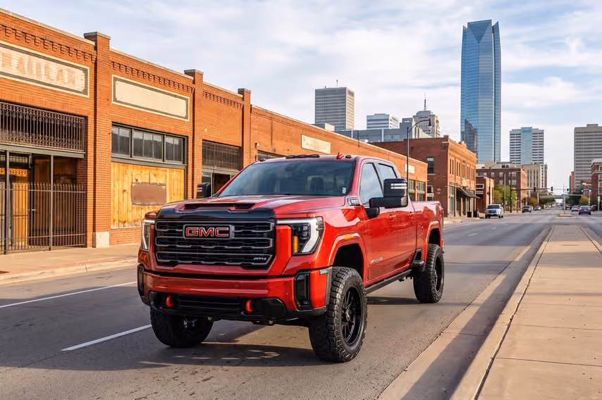 2025 GMC Sierra 2500HD AT4 Crew Cab Image 44