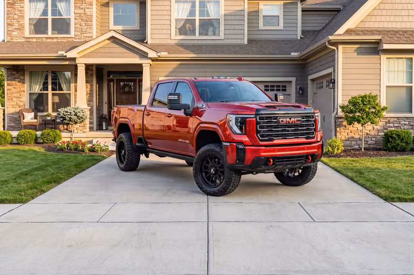 2025 GMC Sierra 2500HD AT4 Crew Cab Image 43