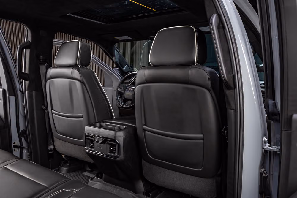 2025 GMC Sierra 2500HD AT4X Crew Cab Image 33