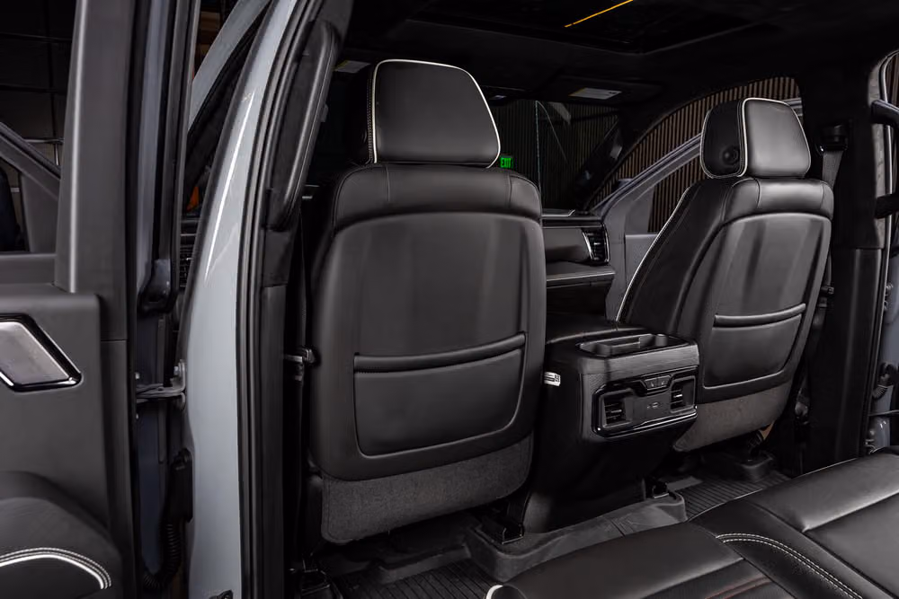 2025 GMC Sierra 2500HD AT4X Crew Cab Image 35