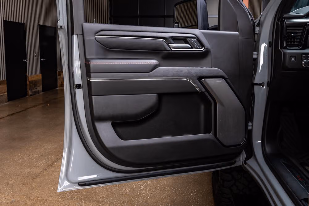 2025 GMC Sierra 2500HD AT4X Crew Cab Image 37