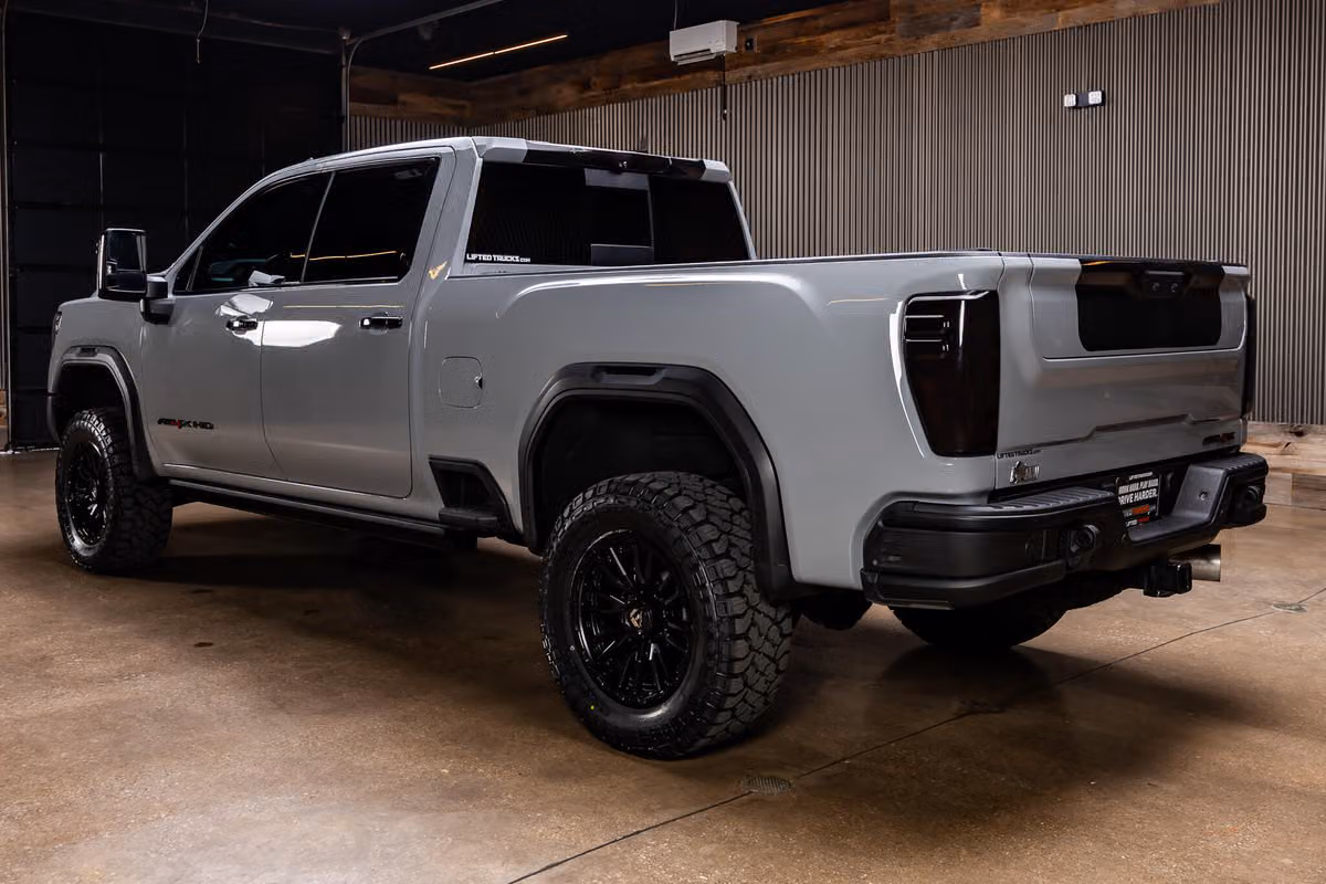 2025 GMC Sierra 2500HD AT4X Crew Cab