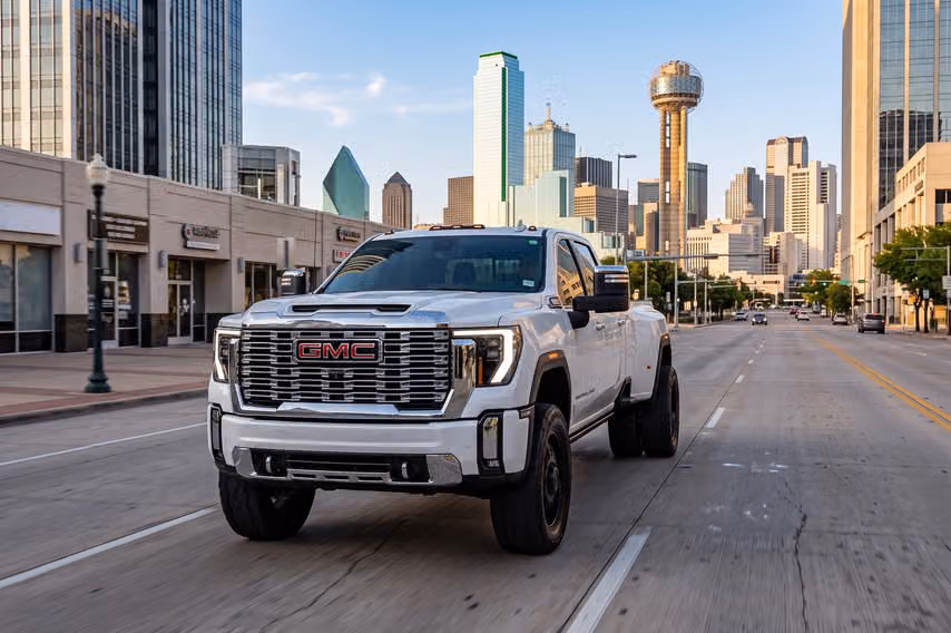 2024 GMC Sierra 3500HD Denali Crew Cab Image 41