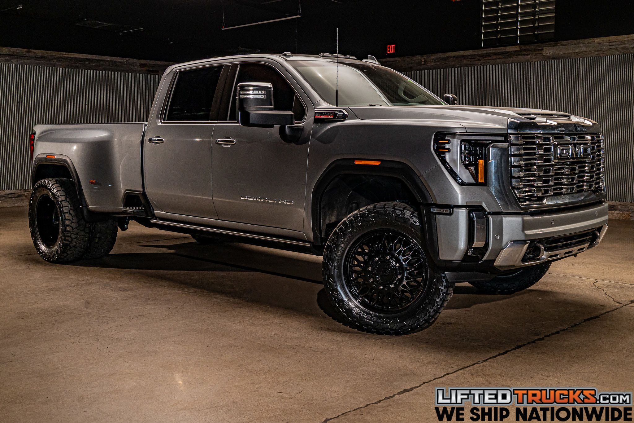 2026 GMC Sierra Denali 4WD Crew Cab Standard Box SRW's photo