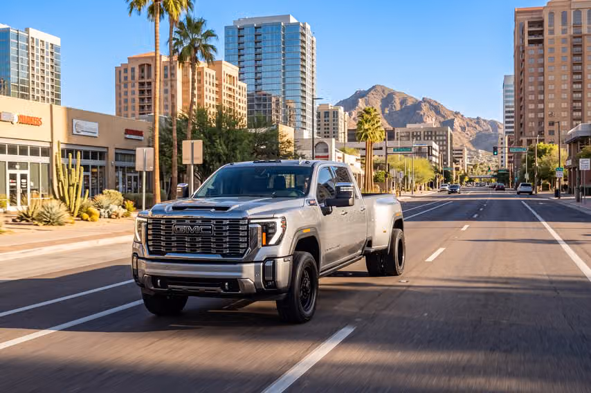2026 GMC Sierra 3500HD Denali Crew Cab Image 35