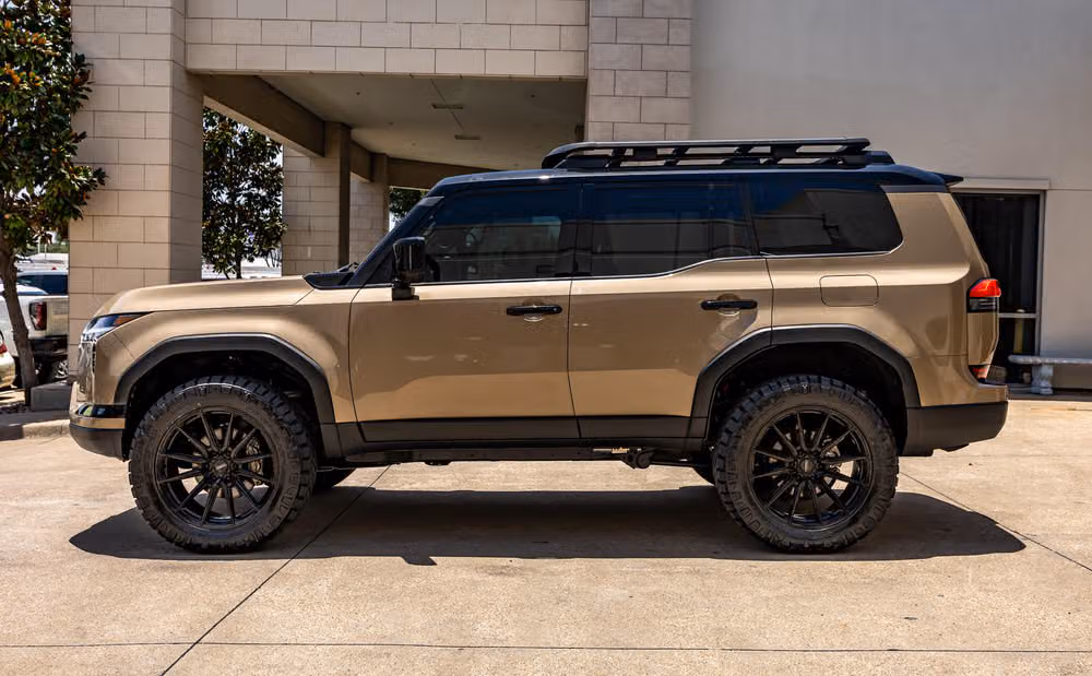 2024 Lexus GX 550 Overtrail+ Image 6