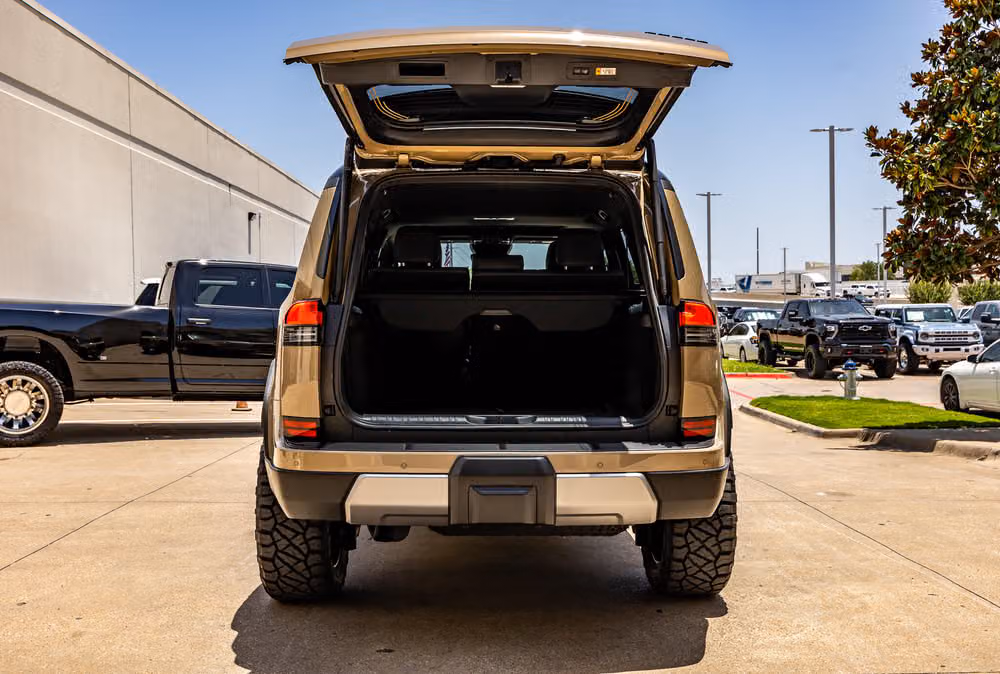 2024 Lexus GX 550 Overtrail+ Image 9