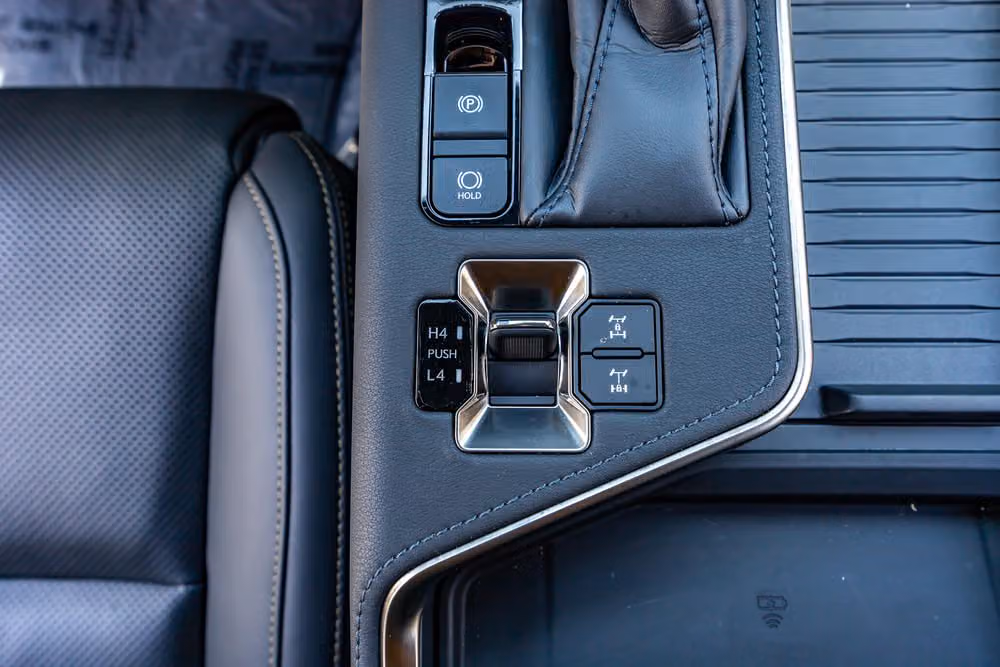 2024 Lexus GX 550 Overtrail+ Image 26