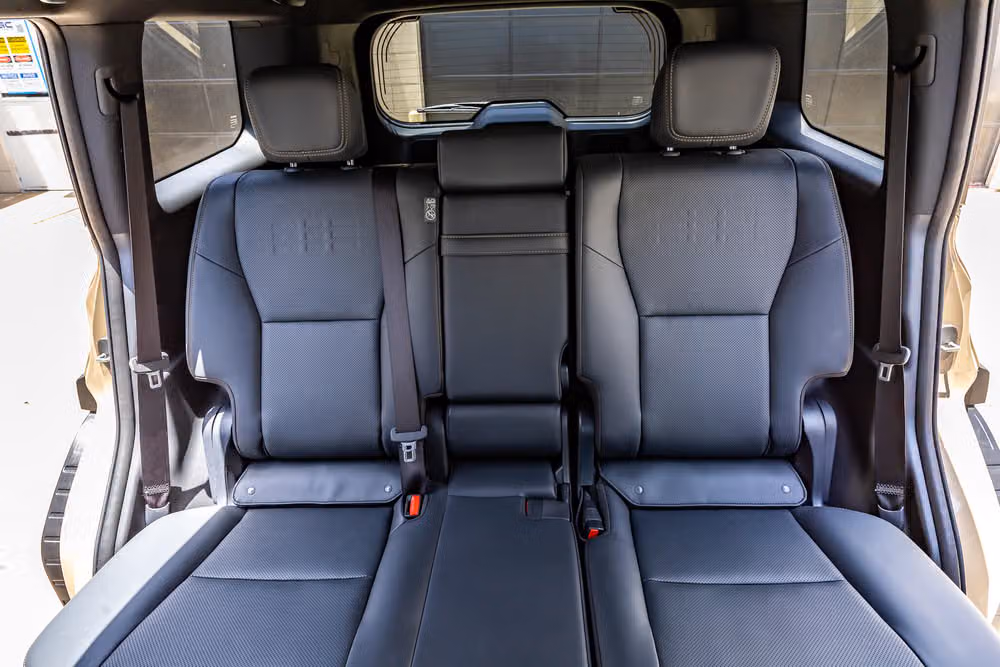 2024 Lexus GX 550 Overtrail+ Image 35