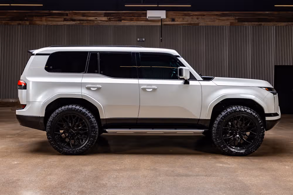 2024 Lexus GX 550 Luxury Image 11