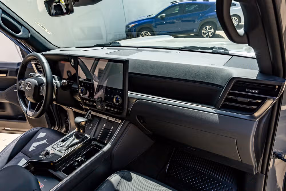 2026 Lexus GX 550 Luxury Image 18
