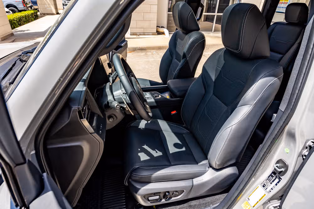 2026 Lexus GX 550 Luxury Image 28