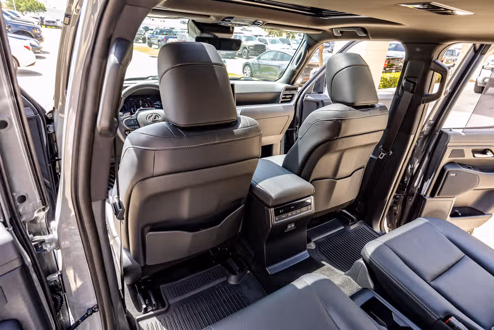 2026 Lexus GX 550 Luxury Image 33