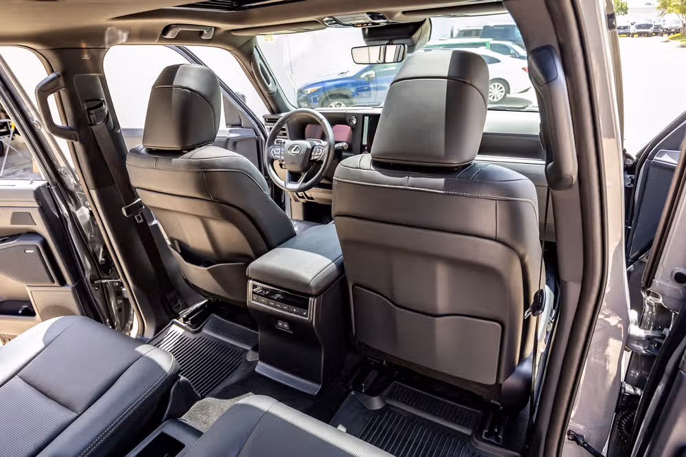 2026 Lexus GX 550 Luxury Image 31