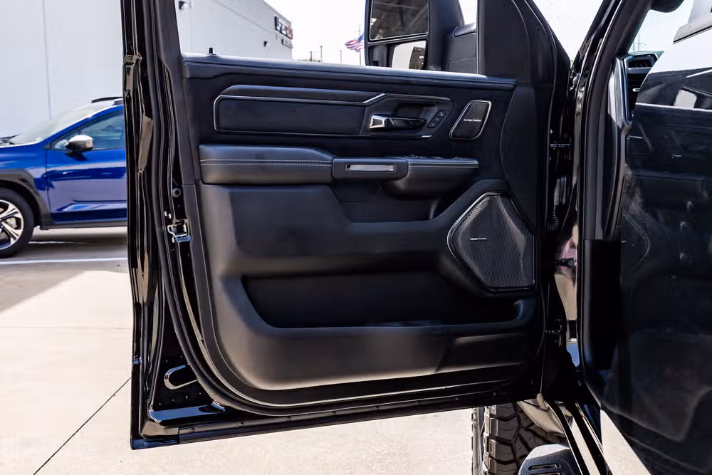 2026 Ram 1500 RHO Crew Cab Image 37