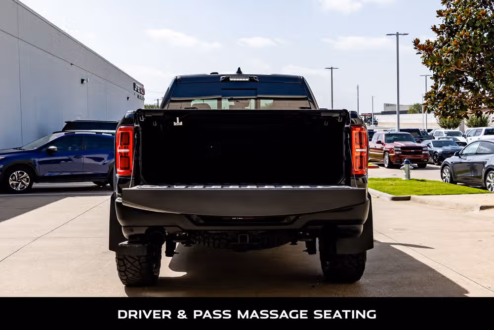 2026 Ram 1500 RHO Crew Cab Image 9