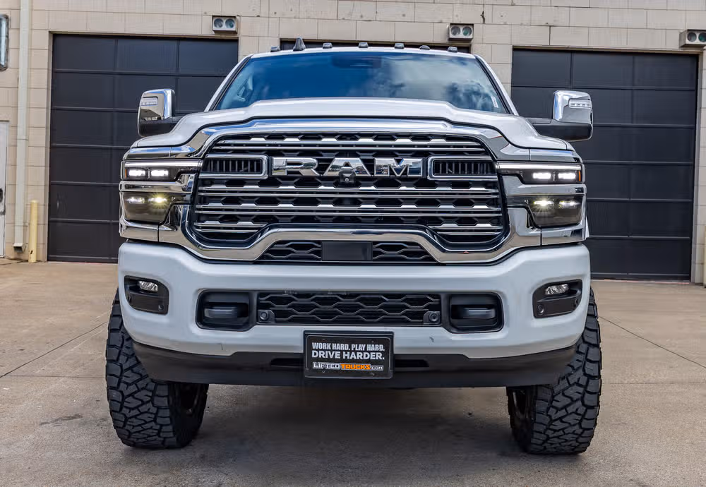 2025 Ram 2500 Limited Longhorn Crew Cab Image 4