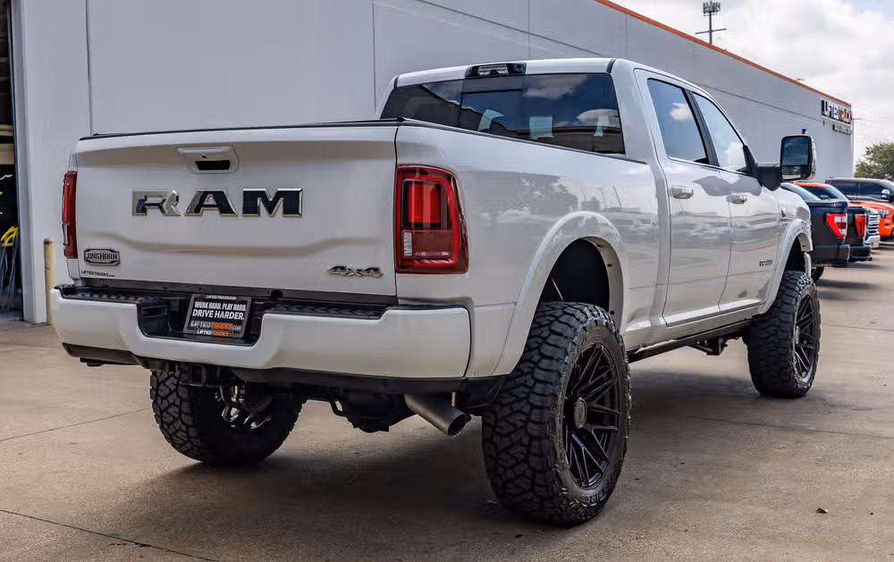 2025 Ram 2500 Limited Longhorn Crew Cab Image 10