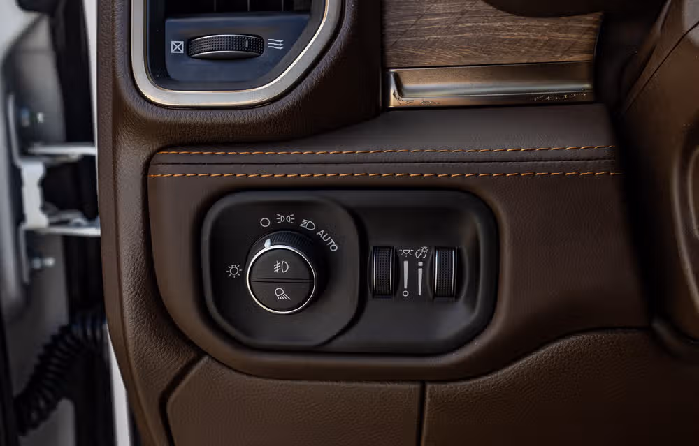 2025 Ram 2500 Limited Longhorn Crew Cab Image 22