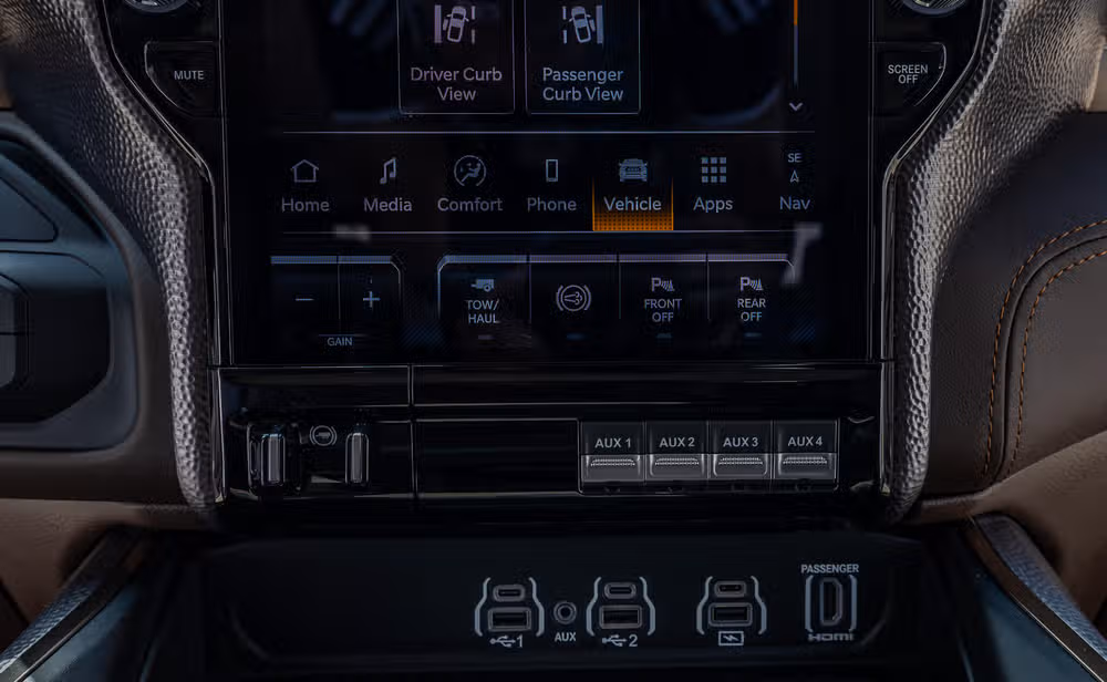 2025 Ram 2500 Limited Longhorn Crew Cab Image 28