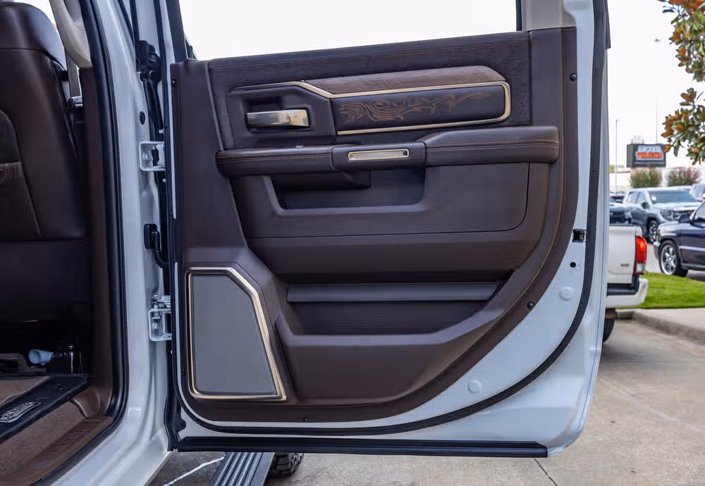 2025 Ram 2500 Limited Longhorn Crew Cab Image 40