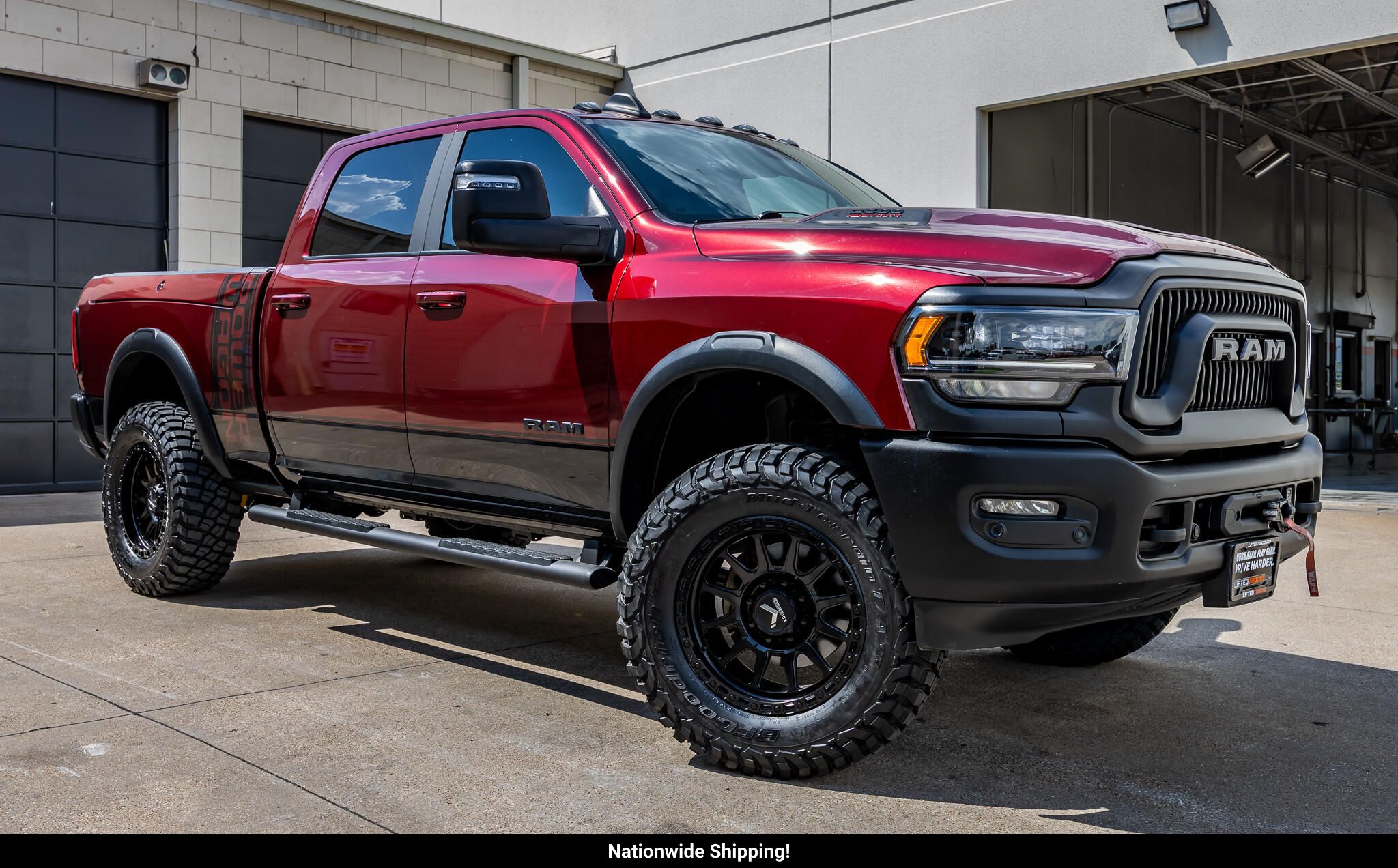 Delmonico Red Pearl Coat/Diamond Black Crystal Pea 2024 RAM 2500 Pickup Truck Four-Wheel Drive Automatic