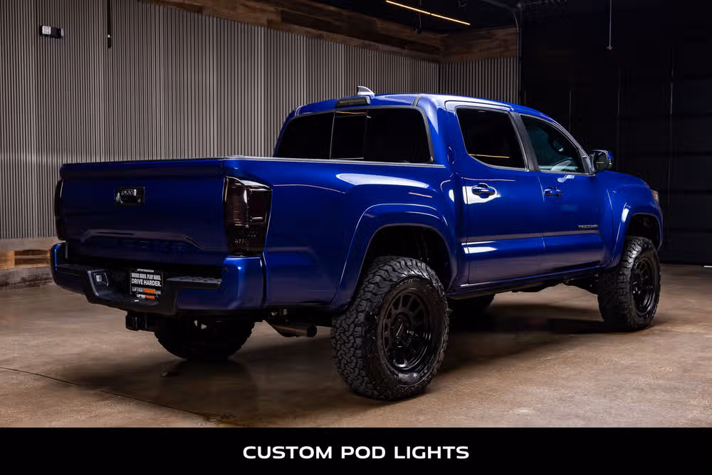2022 Toyota Tacoma TRD Sport Double Cab Image 9