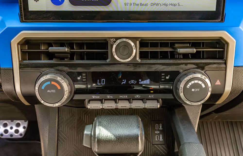 2025 Toyota Tacoma TRD Sport Double Cab Image 18