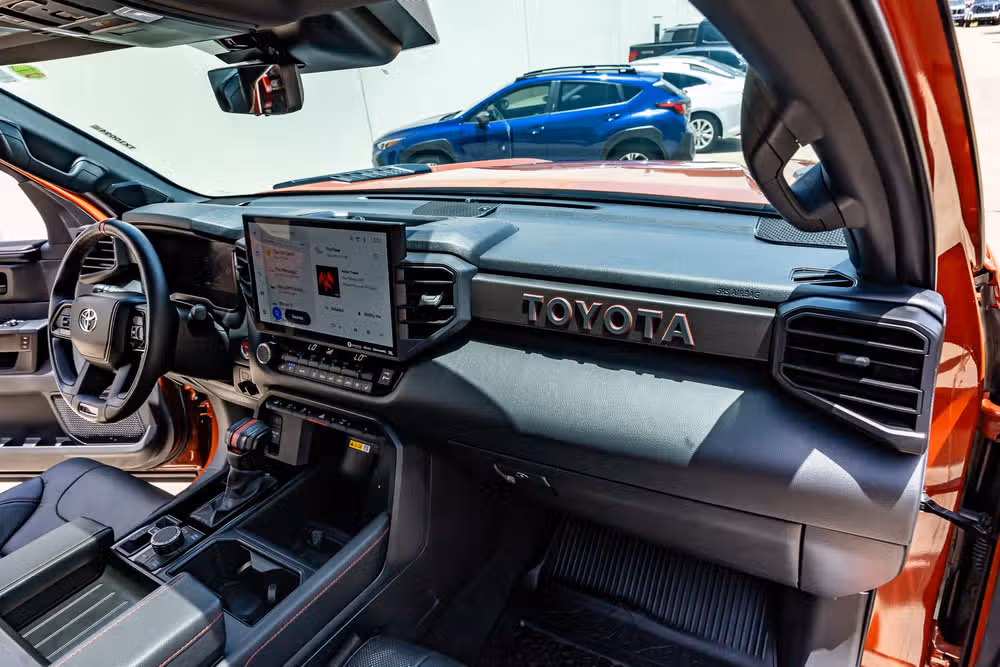 2024 Toyota Tundra TRD Pro HV CrewMax Image 17
