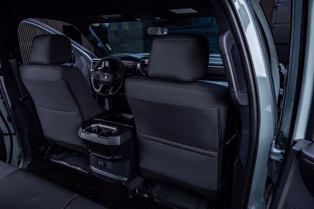 2025 Toyota Tundra SR5 CrewMax Image 32