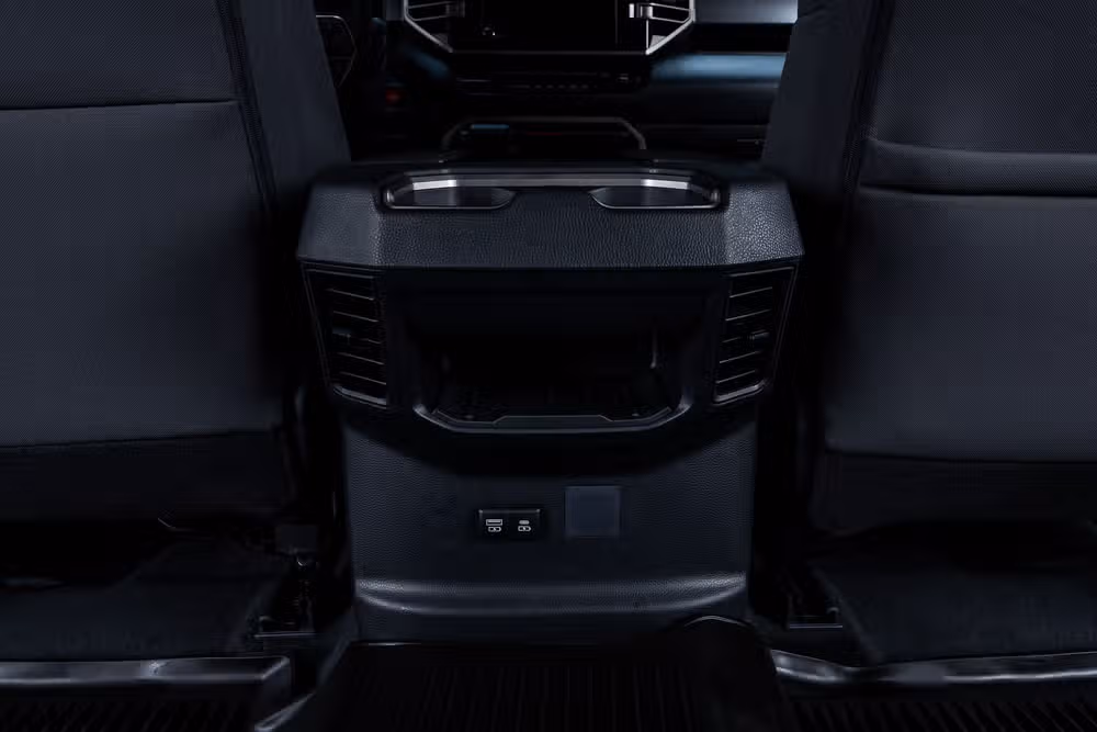 2025 Toyota Tundra SR5 CrewMax Image 33