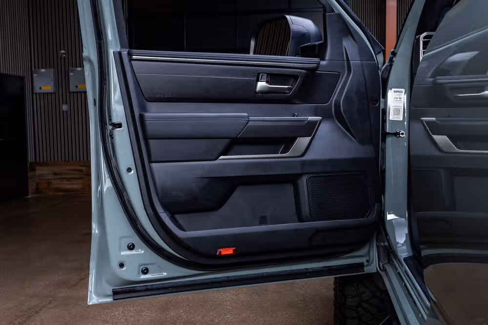2025 Toyota Tundra SR5 CrewMax Image 36