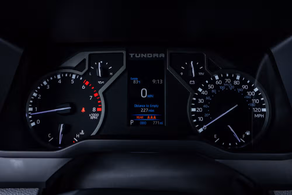 2025 Toyota Tundra SR5 CrewMax Image 20