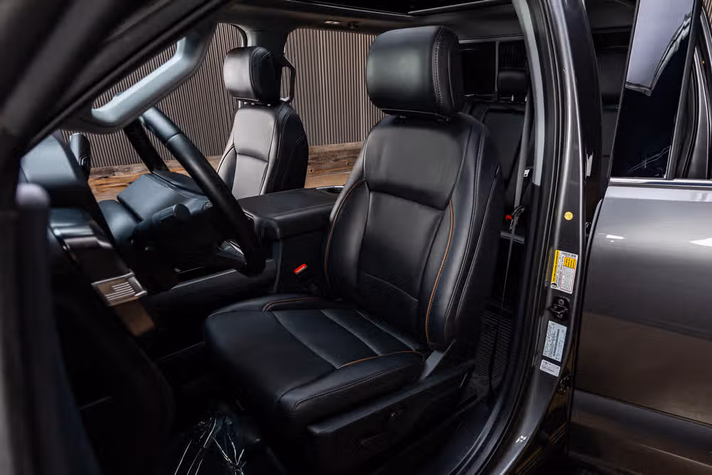 2026 Ford F-350 Super Duty Lariat Crew Cab Image 31