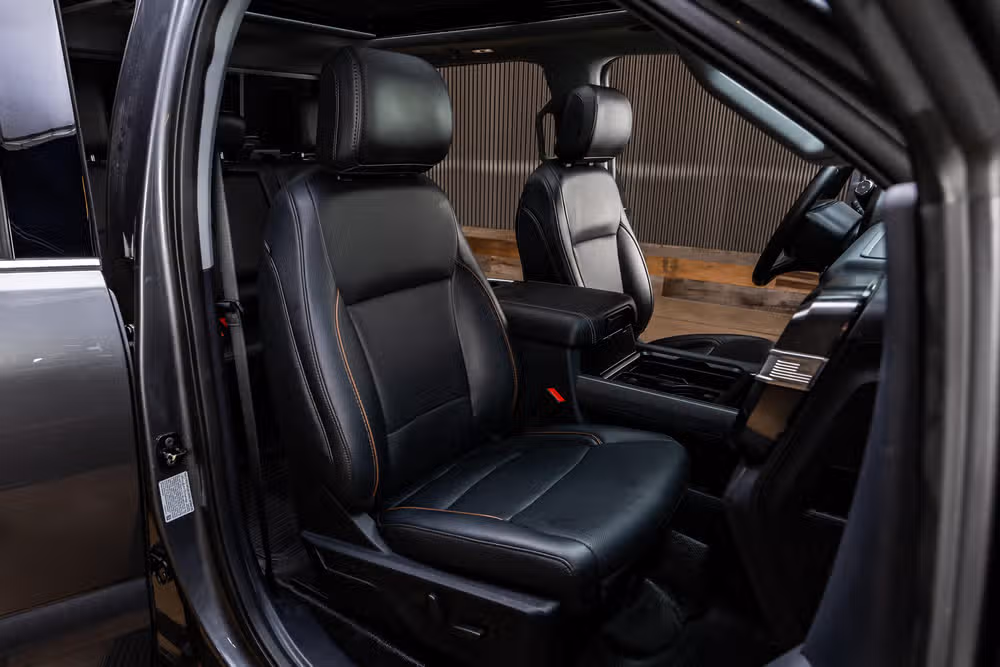2026 Ford F-350 Super Duty Lariat Crew Cab Image 33